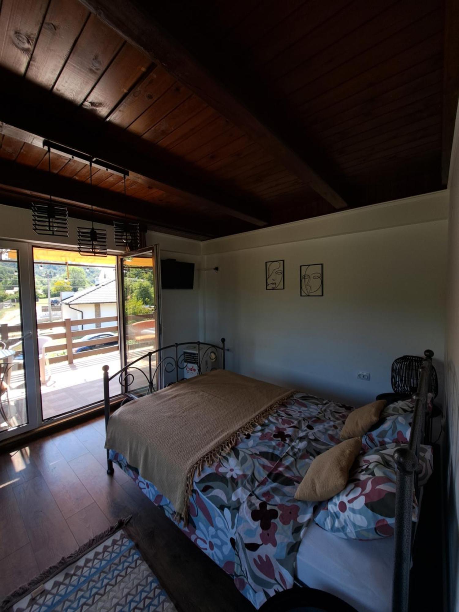 Apartman Cherry Gradac ヴァリェヴォ エクステリア 写真